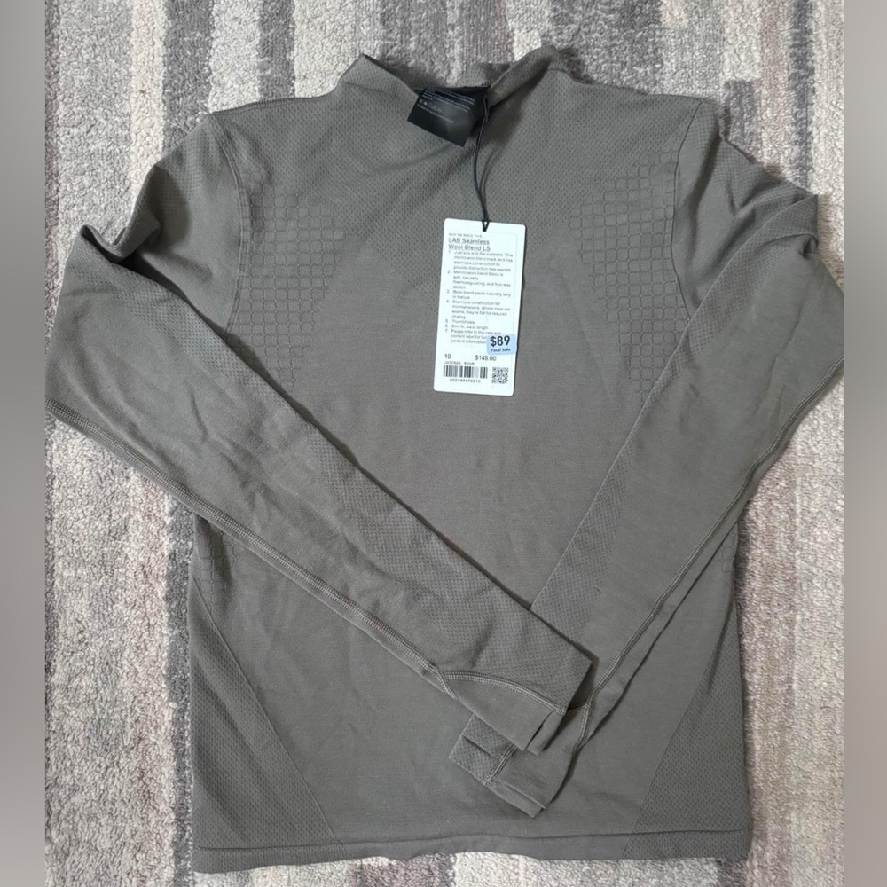 Lululemon wool long sleeve NWT